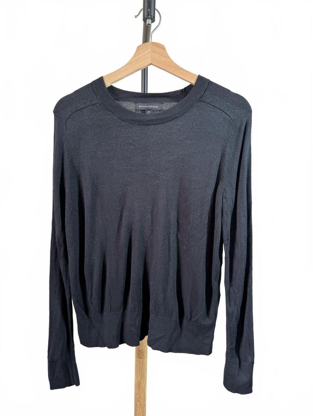 Banana Republic Black Crew Neck Sweater Medium